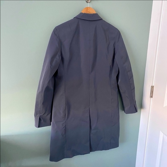 Gap Trench Style Rain Coat - Picture 5 of 5